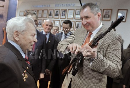 Для армии создали АК пятого поколения Для армии создали АК пятого поколения