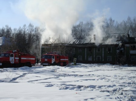 При пожаре погиб 43-летний мужчина При пожаре погиб 43-летний мужчина