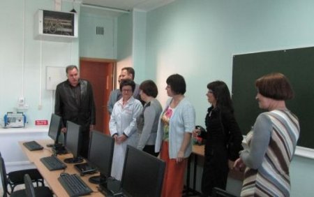 Учащихся и преподавателей будут обучать навыкам оказания первой помощи Учащихся и преподавателей будут обучать навыкам оказания первой помощи