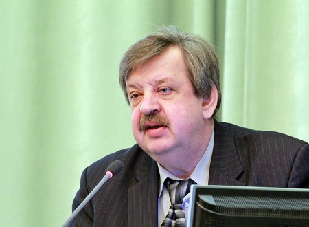 Андрей Дворецкий. Бюджет 2013. Чиновникам необходимо выдавать премии Андрей Дворецкий. Бюджет 2013. Чиновникам необходимо выдавать премии