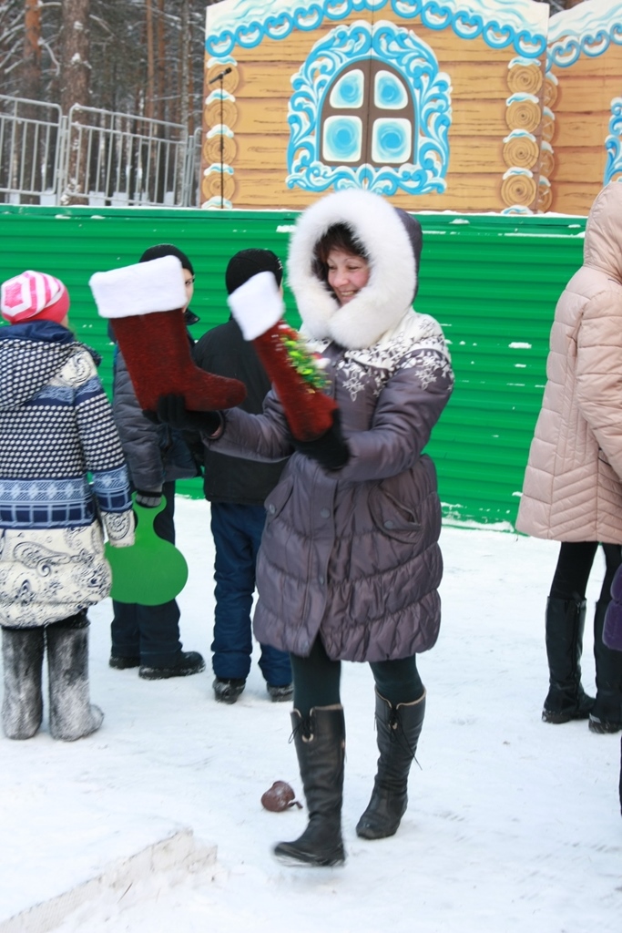 Северчане встретили зимушку танцами и плясками Северчане встретили зимушку танцами и плясками