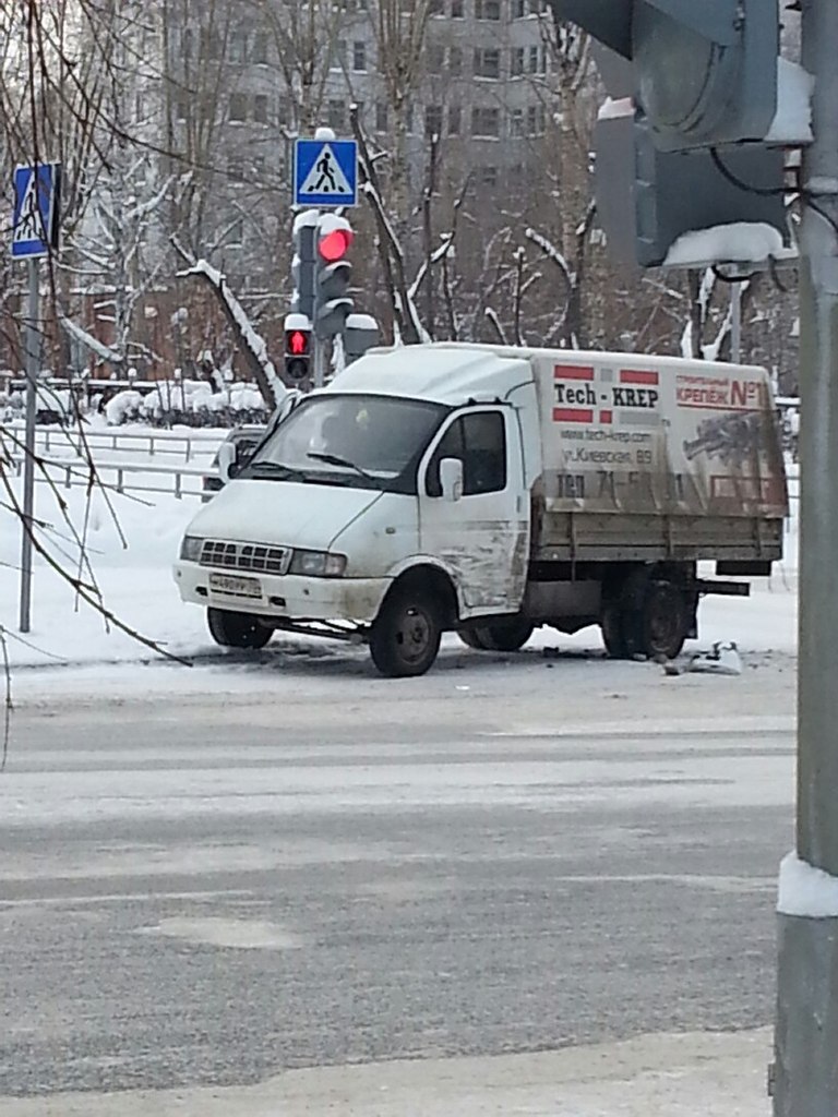 Газель vs УАЗ Патриот Газель vs УАЗ Патриот