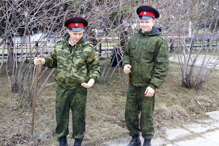 Волонтеры в Иглаково. История одного кадета Волонтеры в Иглаково. История одного кадета
