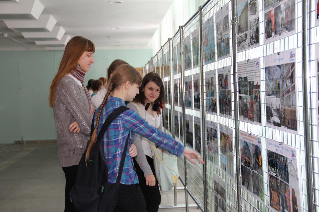 Северчане смогут увидеть юбилейную фотовыставку МЧС России Северчане смогут увидеть юбилейную фотовыставку МЧС России