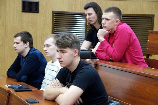 Полицейские провели встречи со студентами Полицейские провели встречи со студентами