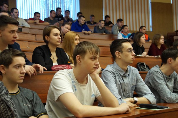 Полицейские провели встречи со студентами Полицейские провели встречи со студентами