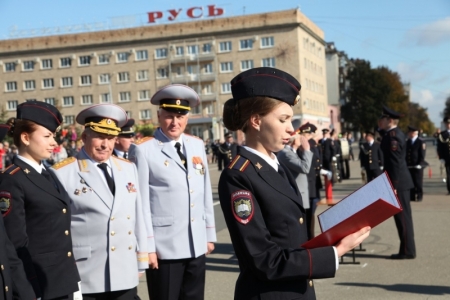 Северчан приглашают на учебу в высшие учебные заведения МВД Северчан приглашают на учебу в высшие учебные заведения МВД