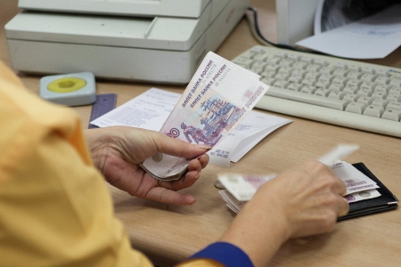 Пенсионеры получат единовременную выплату в размере 5000 рублей Пенсионеры получат единовременную выплату в размере 5000 рублей