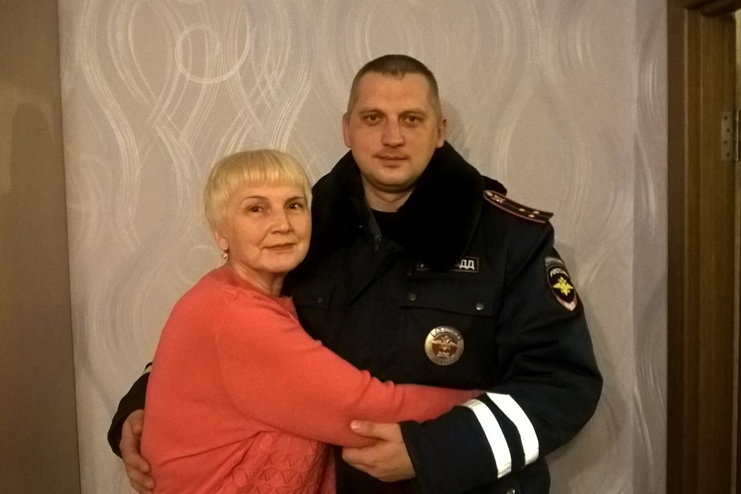 Селфи с мамами сделали северские полицейские ко Дню матери Селфи с мамами сделали северские полицейские ко Дню матери