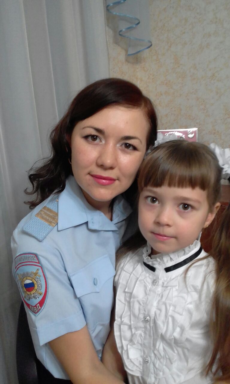 Селфи с мамами сделали северские полицейские ко Дню матери Селфи с мамами сделали северские полицейские ко Дню матери