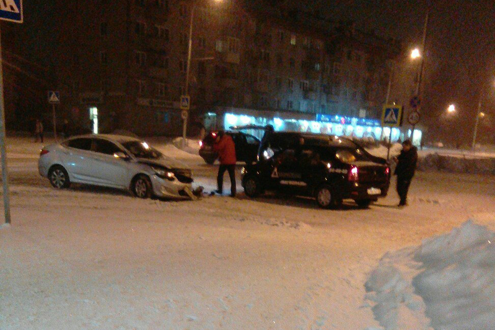 Учебный автомобиль стал участником ДТП Учебный автомобиль стал участником ДТП