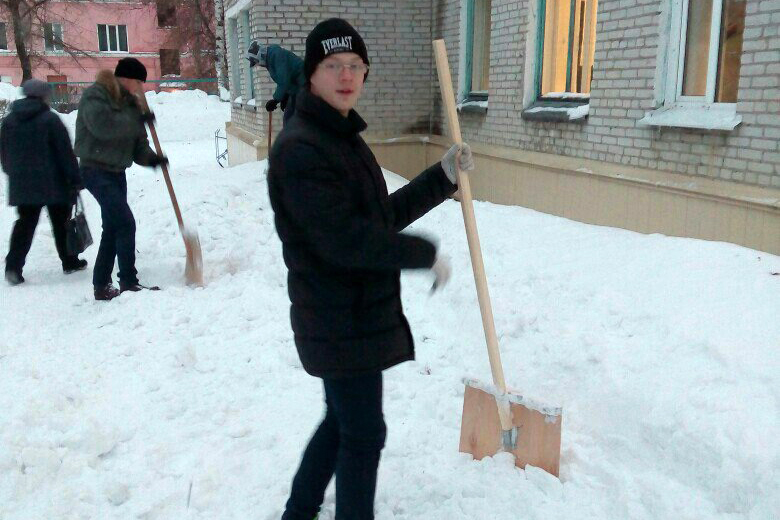 Отряды «Снежного десанта» вышли на улицы города Отряды «Снежного десанта» вышли на улицы города