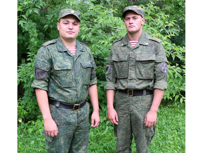 Военнослужащие предотвратили распространение пожара Военнослужащие предотвратили распространение пожара