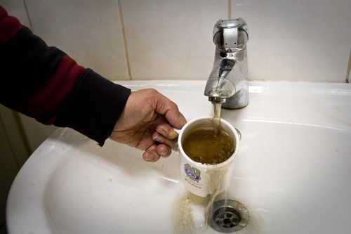 Водоканал вновь предупреждает горожан о возможных проблемах с водой Водоканал вновь предупреждает горожан о возможных проблемах с водой