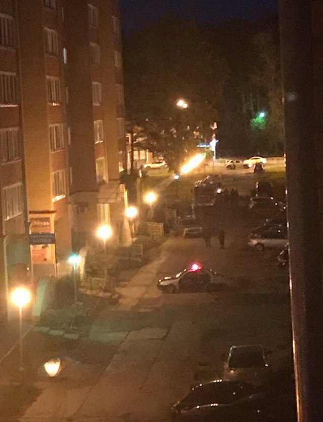 Полицейские проверили дом на Славского из-за сообщения об опасном предмете Полицейские проверили дом на Славского из-за сообщения об опасном предмете