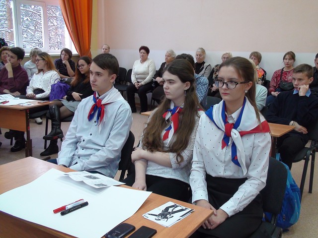 В городе состоялся круглый стол, посвященный 100-летию революции 1917 года В городе состоялся круглый стол, посвященный 100-летию революции 1917 года