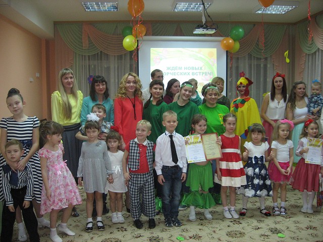 В детских садах прошли отборочные туры конкурса семейного творчества «Роднушечки» В детских садах прошли отборочные туры конкурса семейного творчества «Роднушечки»