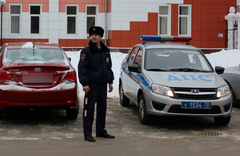 Водители такси совместно с ЮИД присоединились к всероссийской акции «Пристегнись, Россия!» Водители такси совместно с ЮИД присоединились к всероссийской акции «Пристегнись, Россия!»