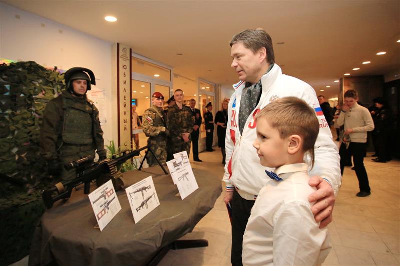 Пока сердца для чести живы... Пока сердца для чести живы...