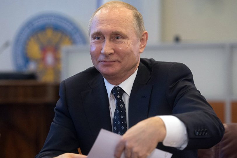 Путин набрал 76,56% голосов после обработки 95% протоколов Путин набрал 76,56% голосов после обработки 95% протоколов