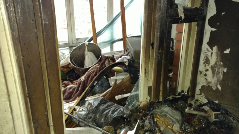На пожаре в жилом доме огнеборцами спасено 44 человека На пожаре в жилом доме огнеборцами спасено 44 человека