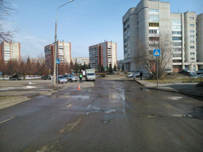 Женщина сбила пенсионерку на пешеходном переходе Женщина сбила пенсионерку на пешеходном переходе