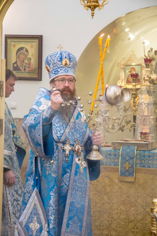 В храме Северска отметили престольный праздник В храме Северска отметили престольный праздник