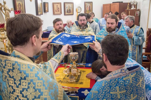 В храме Северска отметили престольный праздник В храме Северска отметили престольный праздник