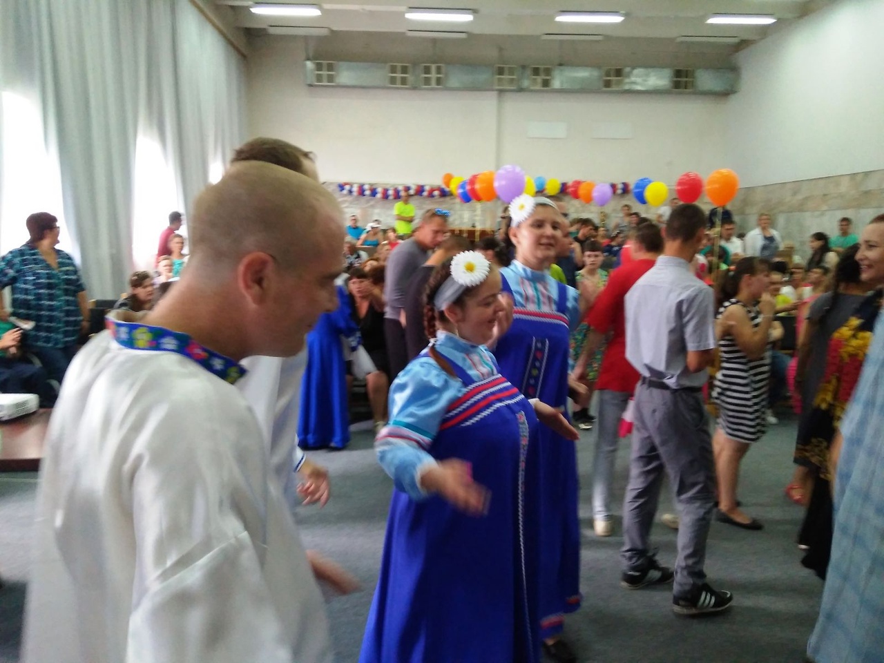 На летней волне На летней волне