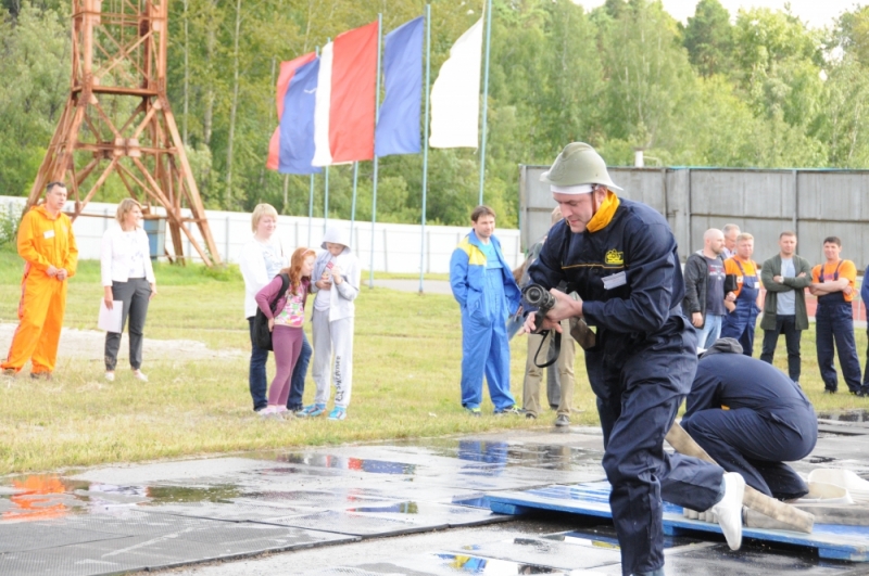 В городе прошли соревнования добровольных пожарных В городе прошли соревнования добровольных пожарных