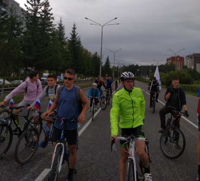 Полицейские приняли участие в проведении велопробега Полицейские приняли участие в проведении велопробега