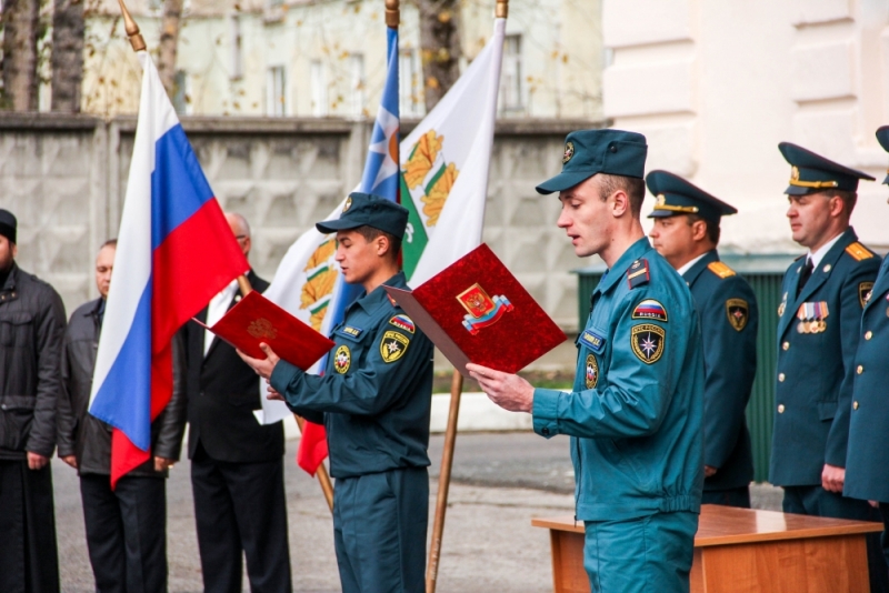 В Северске торжественно отметили 71-ю годовщину со дня образования Специальной пожарной охраны МЧС России В Северске торжественно отметили 71-ю годовщину со дня образования Специальной пожарной охраны МЧС России