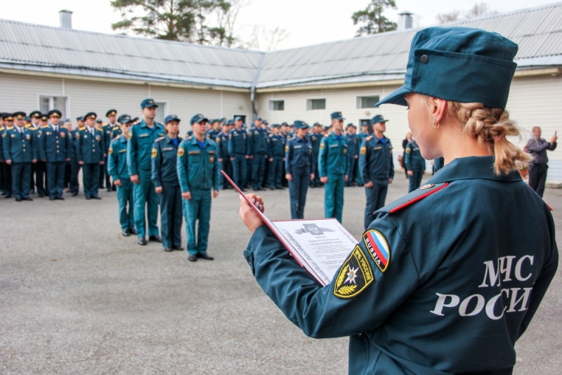 В Северске торжественно отметили 71-ю годовщину со дня образования Специальной пожарной охраны МЧС России В Северске торжественно отметили 71-ю годовщину со дня образования Специальной пожарной охраны МЧС России