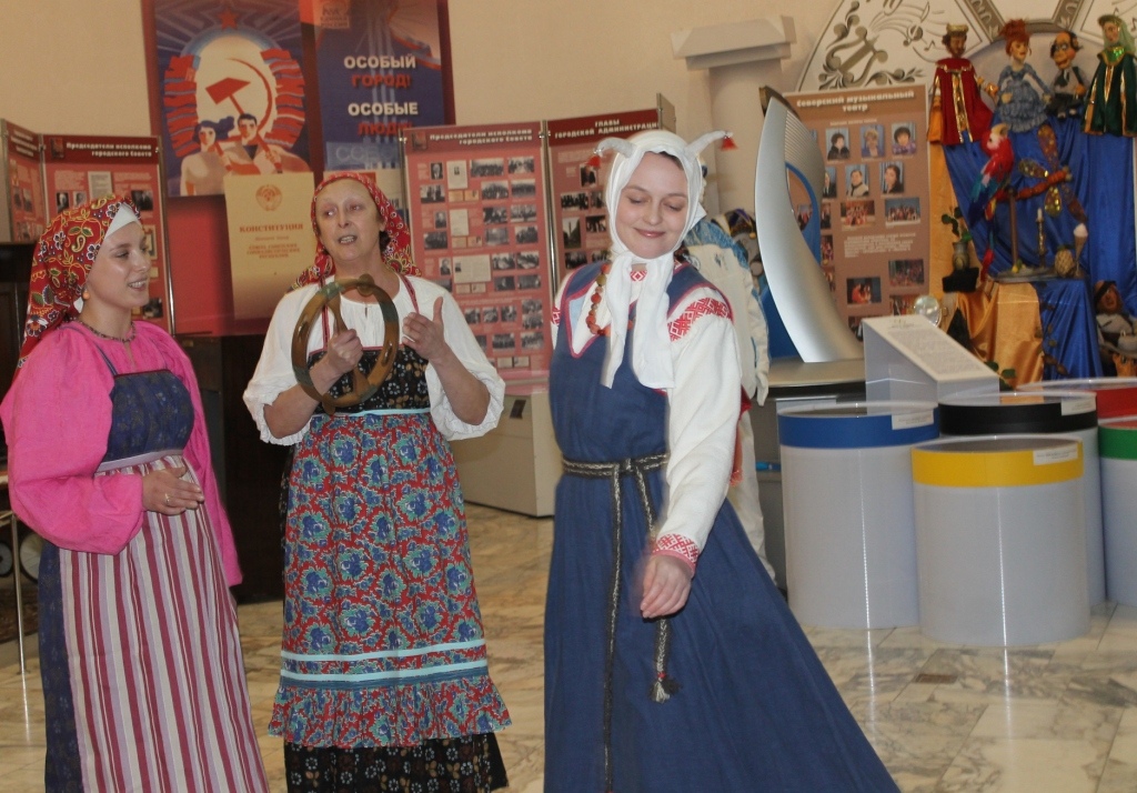 Рождественские посиделки Рождественские посиделки
