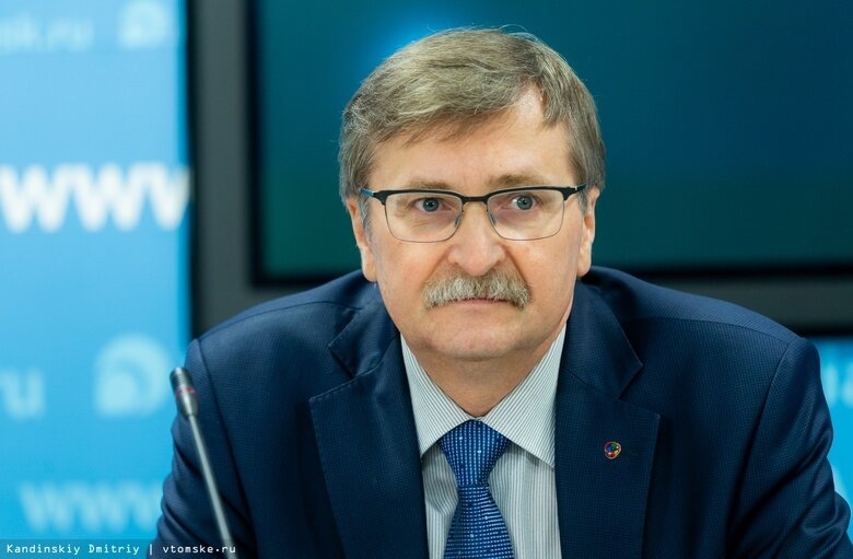 Уволенный за провальный старт мусорной реформы Роман Мазур стал замглавы Северска Уволенный за провальный старт мусорной реформы Роман Мазур стал замглавы Северска