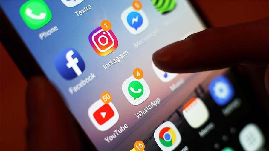 Жители области узнают новости о работе власти из ТВ и социальных сетей Жители области узнают новости о работе власти из ТВ и социальных сетей