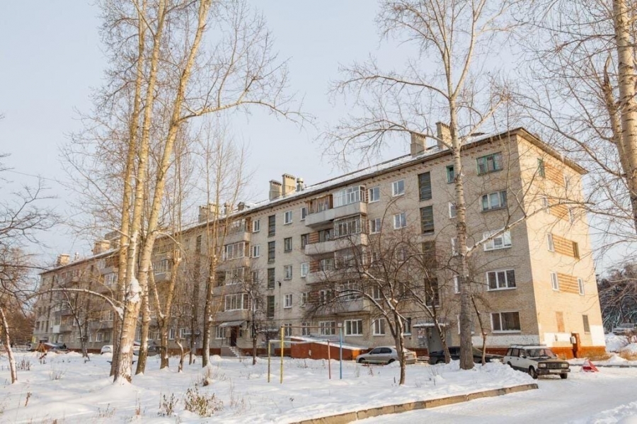Сегодня в городе завершили работы по очистке кровель от снега Сегодня в городе завершили работы по очистке кровель от снега