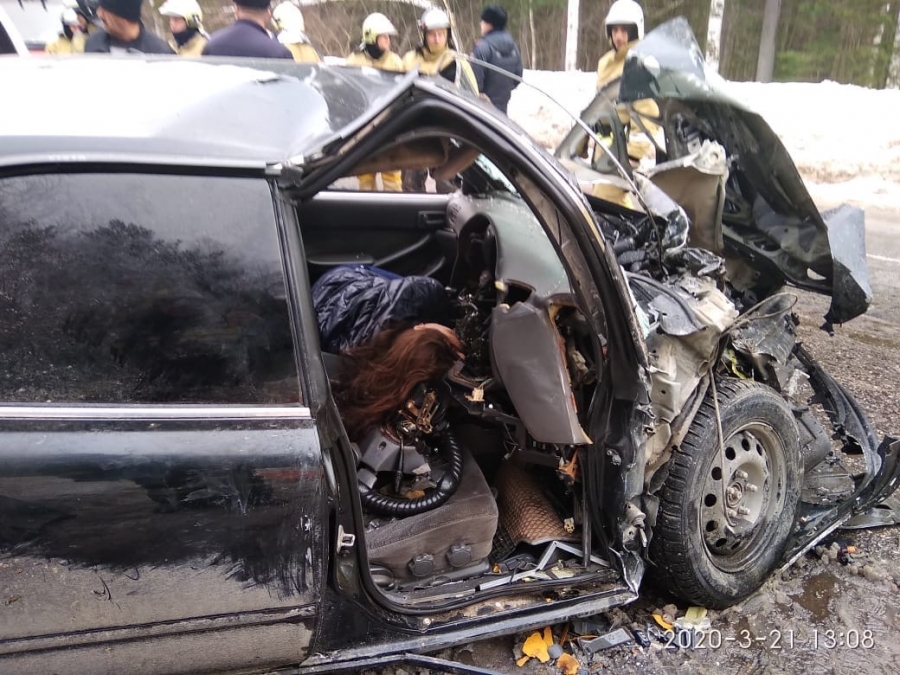 Авария со смертельным исходом - видео с места событий Авария со смертельным исходом - видео с места событий