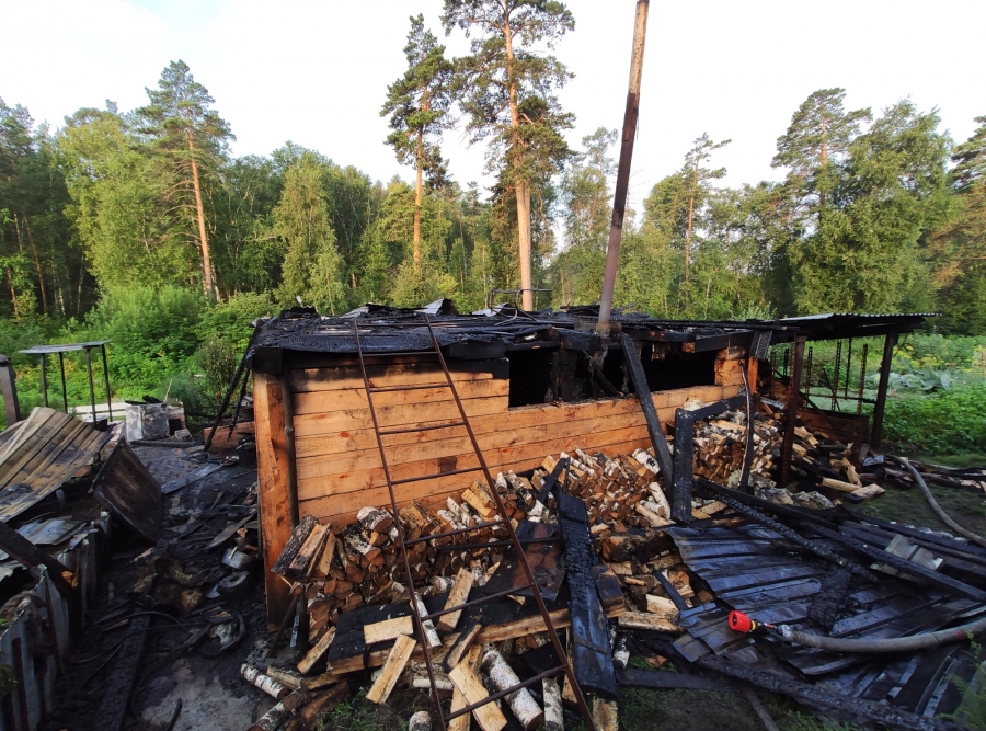 Мужчина погиб при пожаре в Смолокурке Мужчина погиб при пожаре в Смолокурке