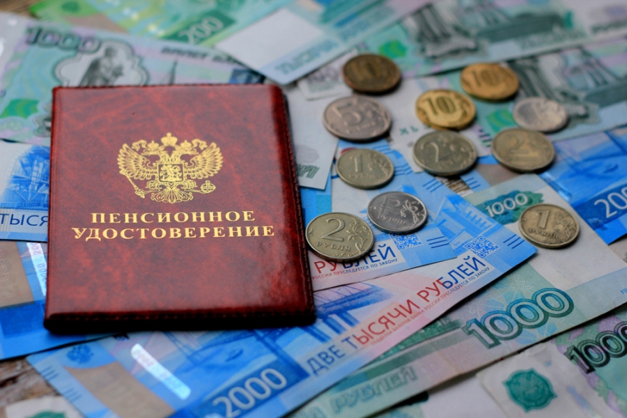 С 1 января 2021 года страховые пенсии неработающих пенсионеров увеличатся на 6,3% С 1 января 2021 года страховые пенсии неработающих пенсионеров увеличатся на 6,3%