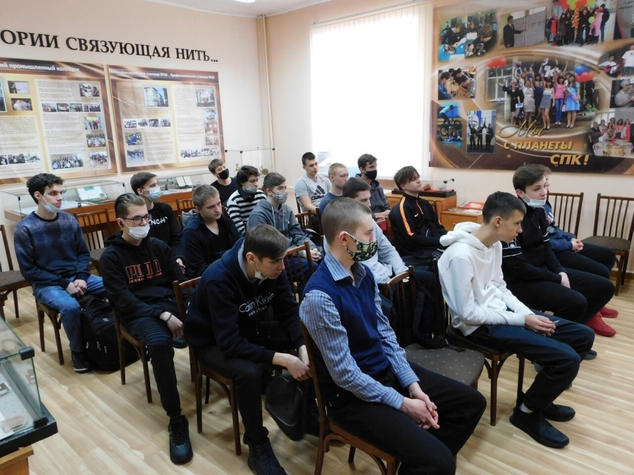 В СПК прошел урок мужества «По страницам блокадного Ленинграда» В СПК прошел урок мужества «По страницам блокадного Ленинграда»