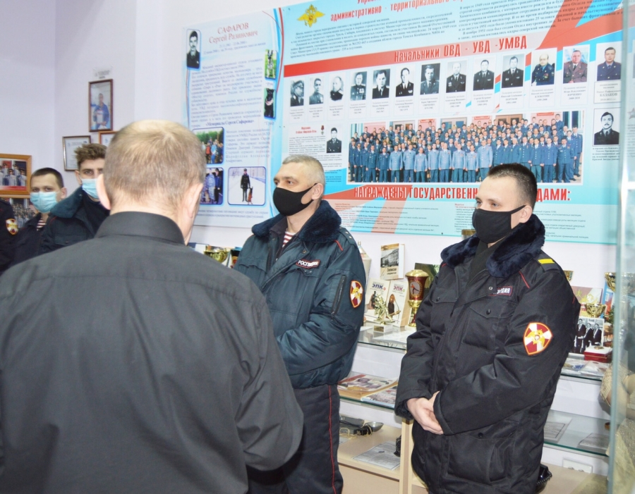 Ветераны органов внутренних дел встретились с росгвардейцами и рассказали об истории Афганской войны Ветераны органов внутренних дел встретились с росгвардейцами и рассказали об истории Афганской войны
