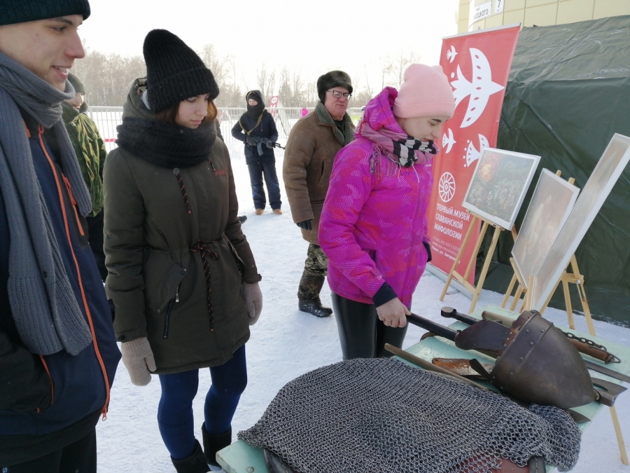 Студенты СПК приняли участие в военно-патриотическом мероприятии, посвященном подвигу русских десантников Студенты СПК приняли участие в военно-патриотическом мероприятии, посвященном подвигу русских десантников