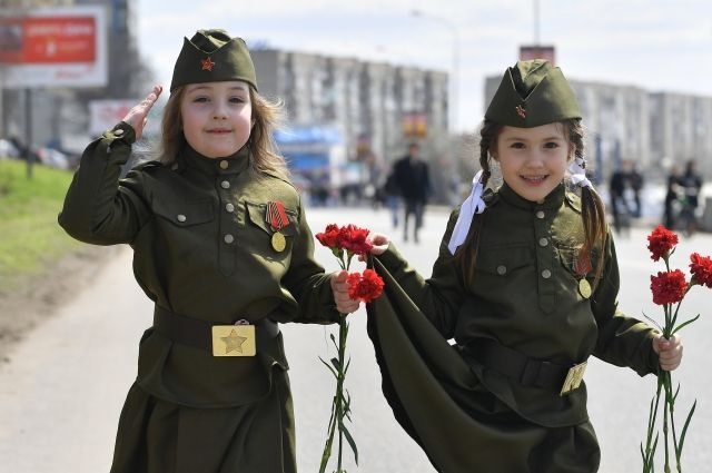 Более 40 тысяч школьников и студентов приняли участие в мероприятиях патриотической направленности Более 40 тысяч школьников и студентов приняли участие в мероприятиях патриотической направленности