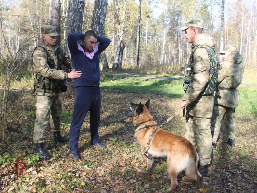 В Росгвардии прошло первенство на лучшую тревожную группу В Росгвардии прошло первенство на лучшую тревожную группу