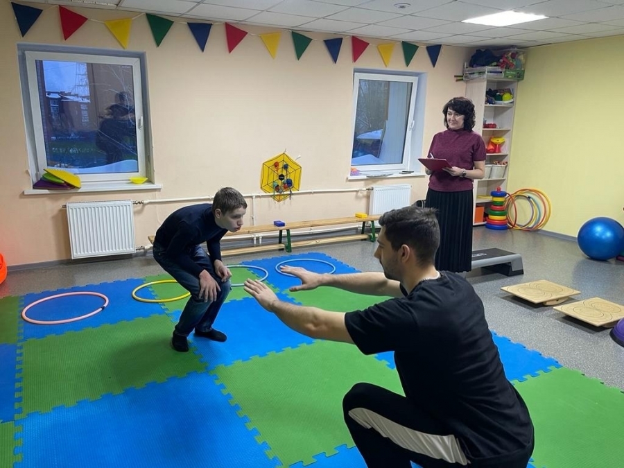 В Томске дети с РАС могут посещать занятия адаптивной физкультурой В Томске дети с РАС могут посещать занятия адаптивной физкультурой