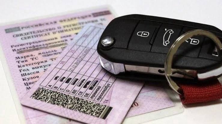 Автомобильные права продлят на три года: кого коснется бонус от властей Автомобильные права продлят на три года: кого коснется бонус от властей