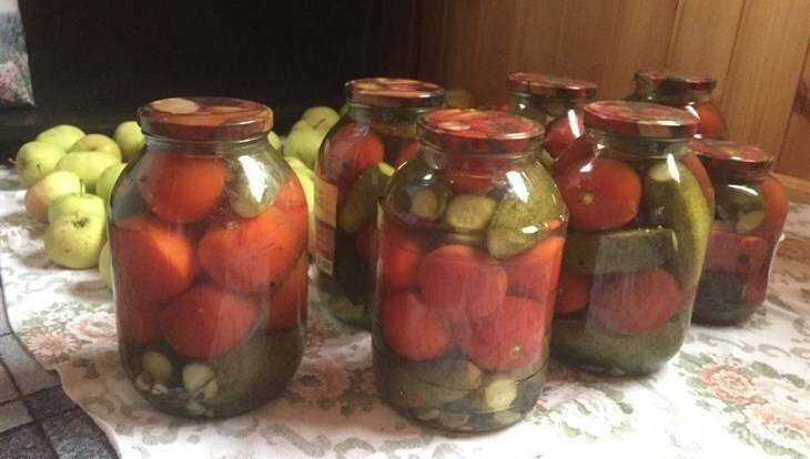 Томичи могут поделиться лишними продуктами с помощью телеграм-канала Томичи могут поделиться лишними продуктами с помощью телеграм-канала