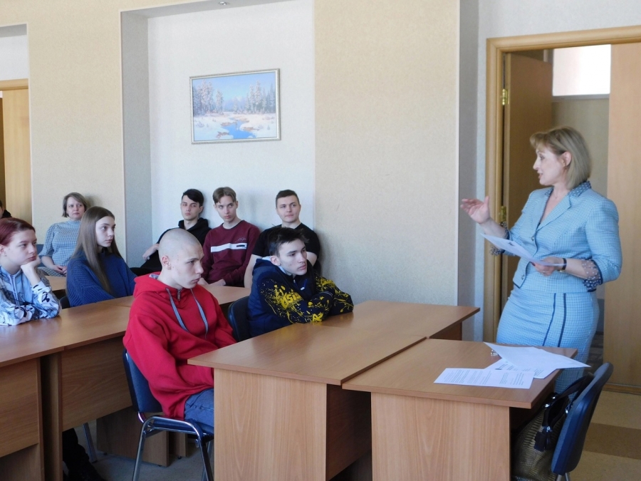 В СПК прошла беседа на тему «Органы ЗАГС. Семья как конституционная ценность» В СПК прошла беседа на тему «Органы ЗАГС. Семья как конституционная ценность»