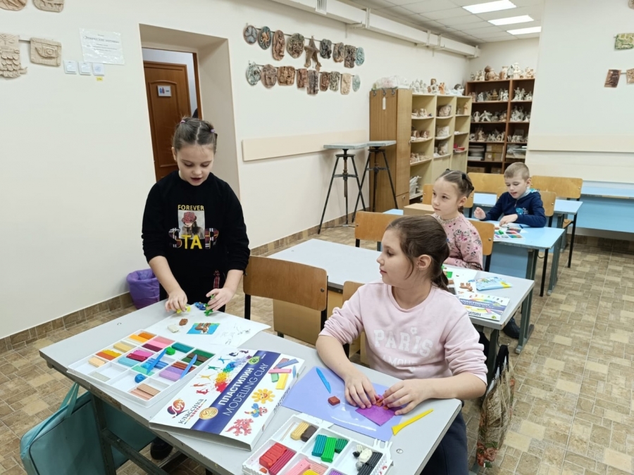 Художественная школа объявляет дополнительный набор на платное обучение Художественная школа объявляет дополнительный набор на платное обучение